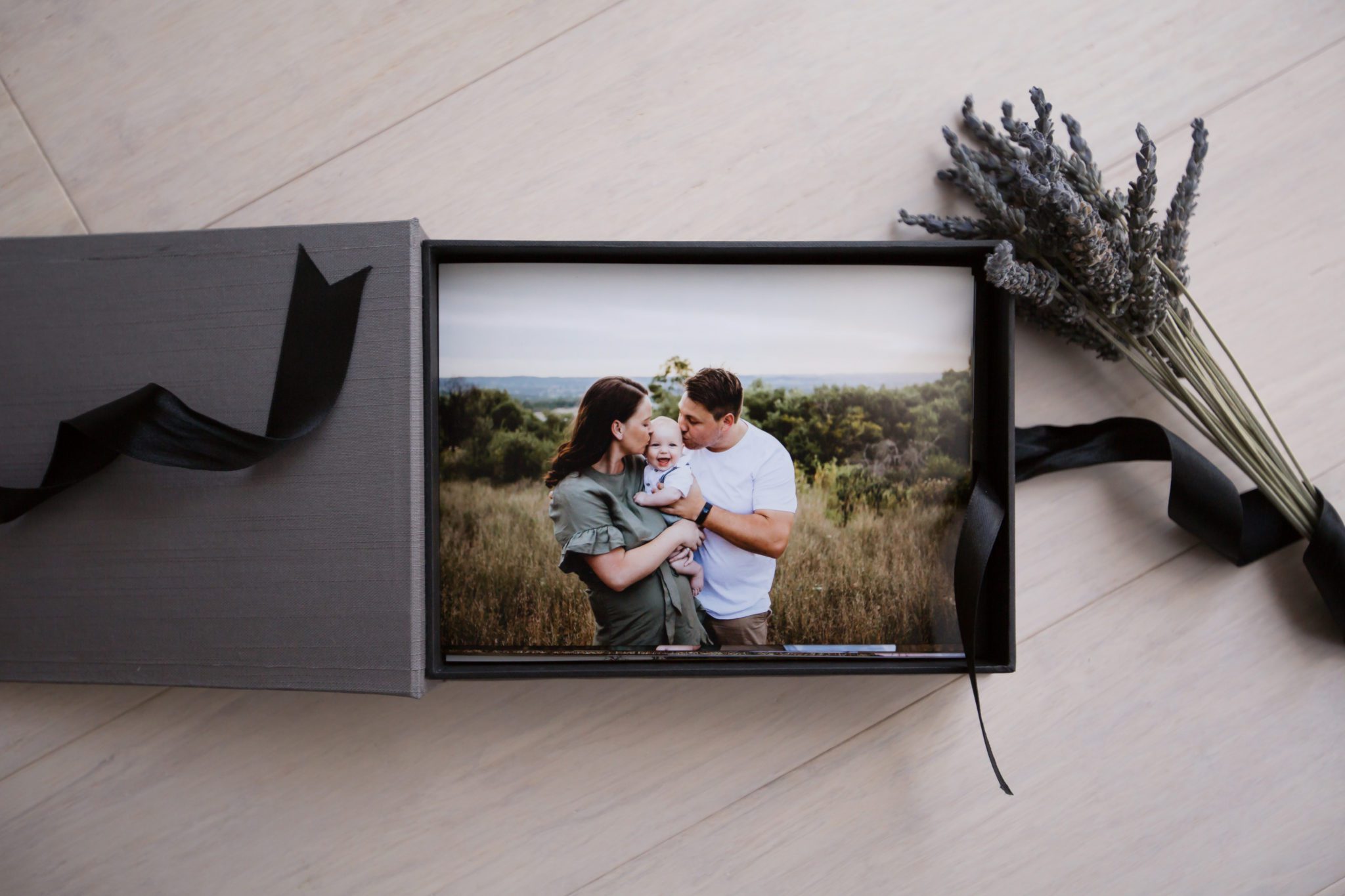Family photography print display box