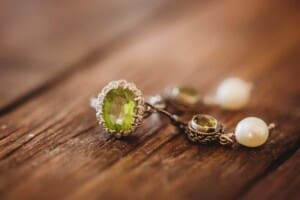 Sydney Wedding Photographer - bridal jewellery details