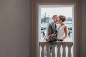 Sydney wedding photographer - Groom kisses his beautiful bride