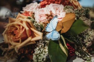 Gledswood Wedding Photo - bridal bouquet floral details