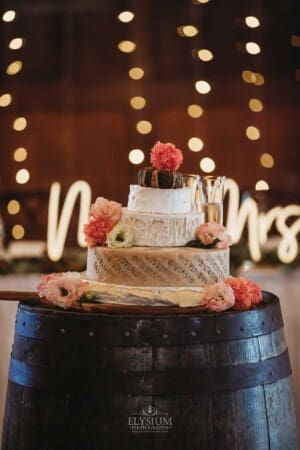 Gledswood Wedding Photo - Reception details of the wedding cheese cake