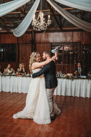 Gledswood Wedding Photo - the bride and groom share their first dance