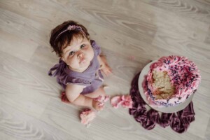 Cake Smash Session - baby girl smashes her first birthday cake