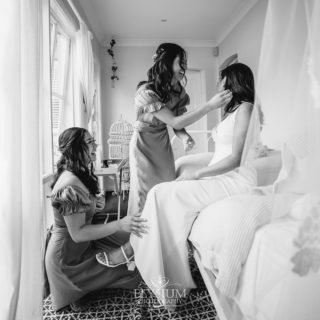 The simplest moments, make the best memories! 📷

.
.
.
.
#elysium #elysiumphotography #aipp #sydneyphotographer #sydneyweddings #weddingphotographer  #love #wedding #bride #smallwedding #mrandmrs #weddingday #bigday  #beautiful #ido #bridalparty #realweddings #tietheknot #weddingday #lovemywhitemag #brides_style #modernbride #bridesmaids #bridalparty #gettingreadyforwedding #bridetobe #weddingday