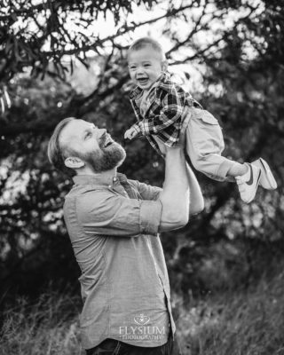 Gorgeous giggles with his daddy. Little Flynn was all smiles a few weeks ago as we played in the long grass at sunset. 😁
.
.
.
 #dads #dadslife #dadsofinstagram #dadswholift #dadson #dadsboy #dadslove #dadstyle #dadsrule #dadslittleman #fatherhoodrocks #fatherhoodunplugged #ParentingWin #parentingjourney #childhoodwonders #childhoodunplugged #babyofthefamily #babyoftheday #smileybaby #smileyboy #youliftmeup #holdthemoment #playtimefun #funsession #sydneyfamilyphotographer #sydneyfamilyphotography #familyphotos #familysession #outdoorphotoshoot #familyinspiration